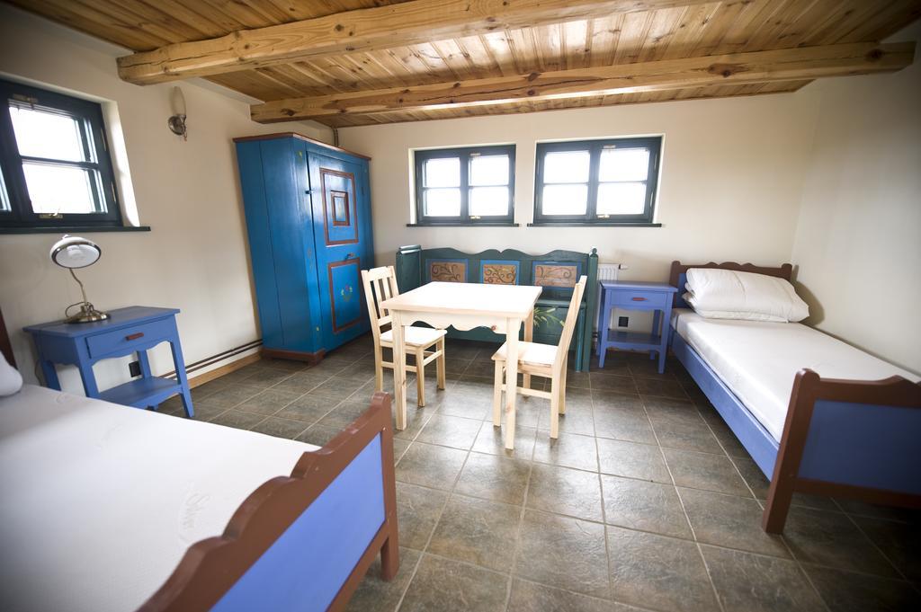 Folwark Milkowiec Golebiewo Chambre photo